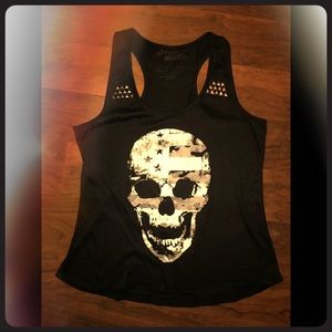 Skull tank